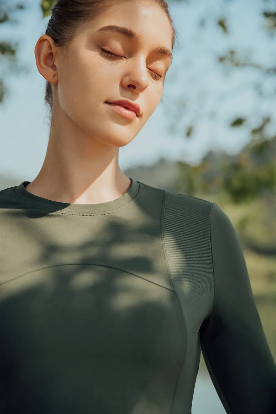 Yvette Crop Longsleeve July Green New